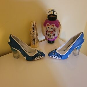Katy Perry Collections The Mako Shark Heels, BNWOT, size 7